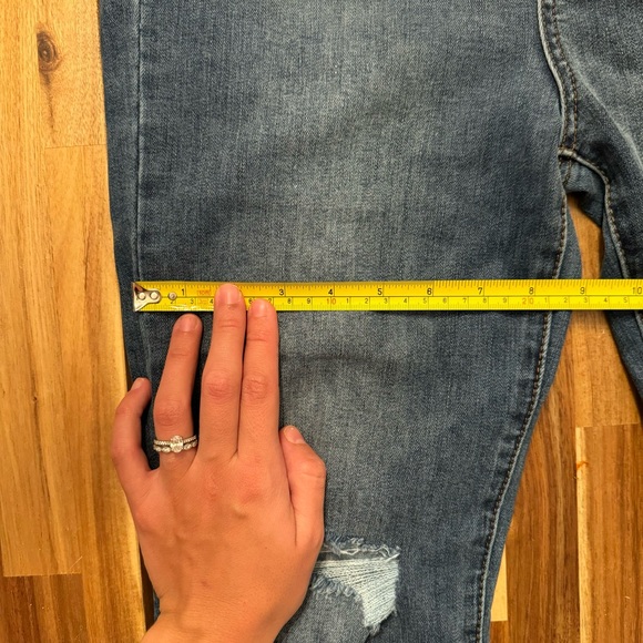 High Rise Boot Cut Flare Distressed Western Cowgirl Jeans Size 29/9 - Picture 12 of 12